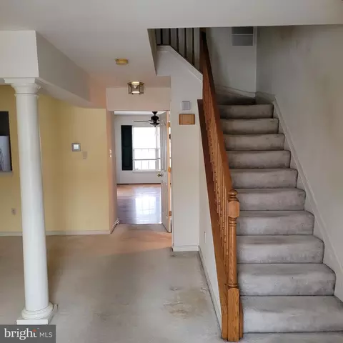 92 Buell Dr, Frederick, MD 21702 photo 2