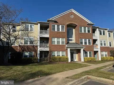 2404 Dominion Dr #3B, Frederick, MD 21702