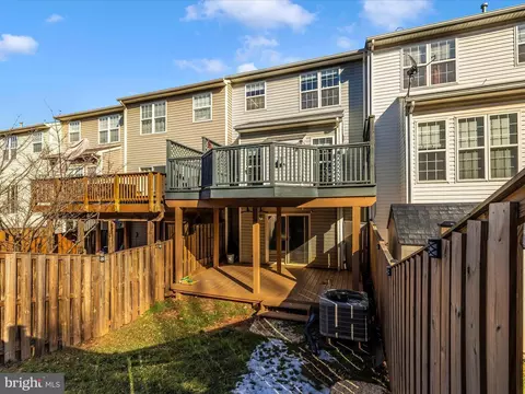 Exterior - 521 Sylvan Ct, Frederick, MD 21703 photo 9 of 9