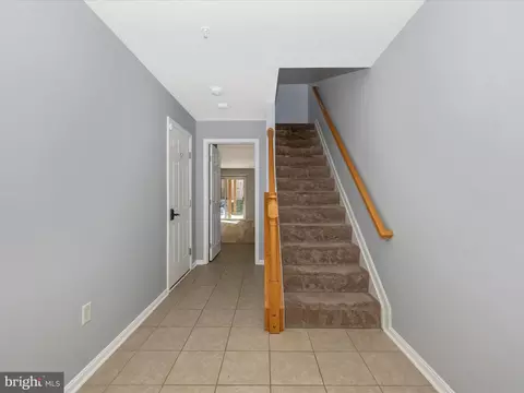 Entry Way - 521 Sylvan Ct, Frederick, MD 21703 photo 2 of 2
