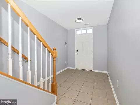 Entry Way - 521 Sylvan Ct, Frederick, MD 21703 photo 1 of 2