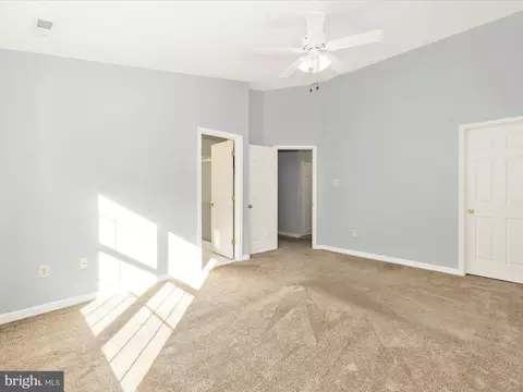 Bedroom - 521 Sylvan Ct, Frederick, MD 21703 photo 3 of 7