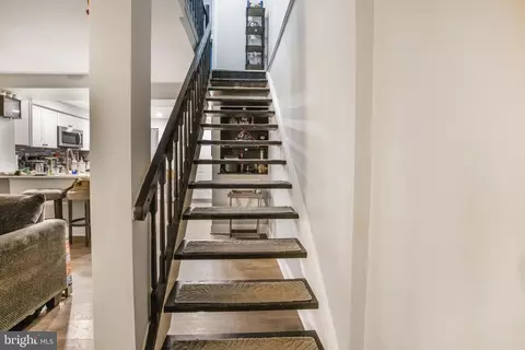 Entry Way - 5824 Drawbridge, Frederick, MD 21701 photo 1 of 4