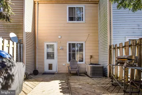 Exterior - 5824 Drawbridge, Frederick, MD 21701 photo 3 of 5