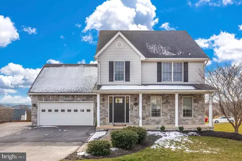 111 Bosc Ct, Thurmont, MD 21788