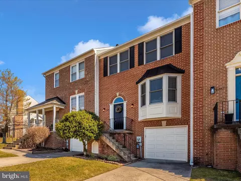Exterior - 6085 Flagstone Ct, Frederick, MD 21701 photo 13 of 20