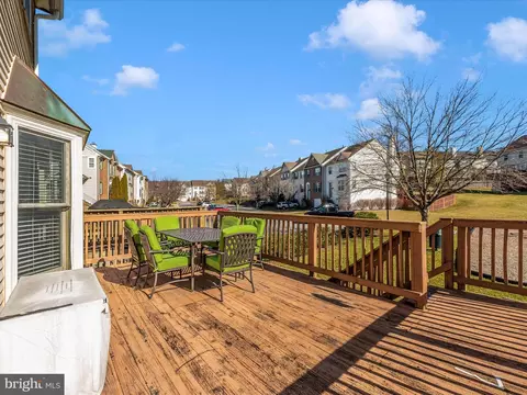 Exterior - 6085 Flagstone Ct, Frederick, MD 21701 photo 6 of 20