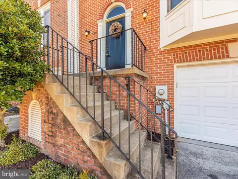 Exterior - 6085 Flagstone Ct, Frederick, MD 21701 photo 2 of 20