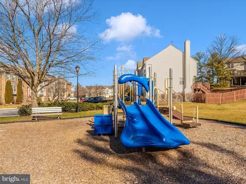 View/Area - 6085 Flagstone Ct, Frederick, MD 21701 photo 2 of 3