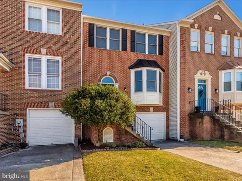 Exterior - 6085 Flagstone Ct, Frederick, MD 21701 photo 14 of 20