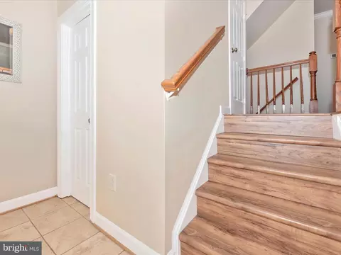 Entry Way - 6085 Flagstone Ct, Frederick, MD 21701 photo 2 of 2