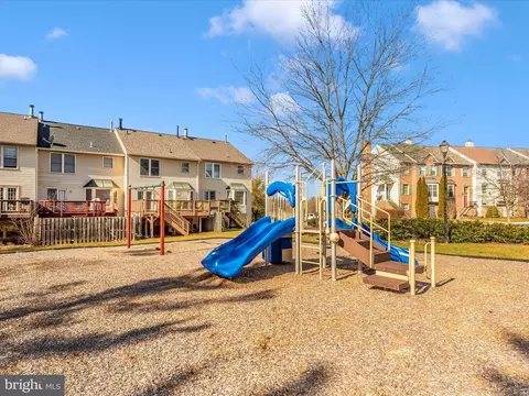 View/Area - 6085 Flagstone Ct, Frederick, MD 21701 photo 3 of 3