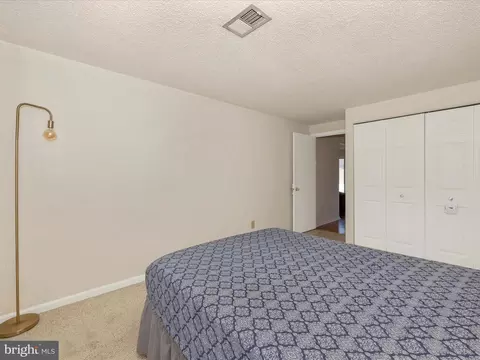 Bedroom - 812 Chadwick Cir, Frederick, MD 21701 photo 5 of 9