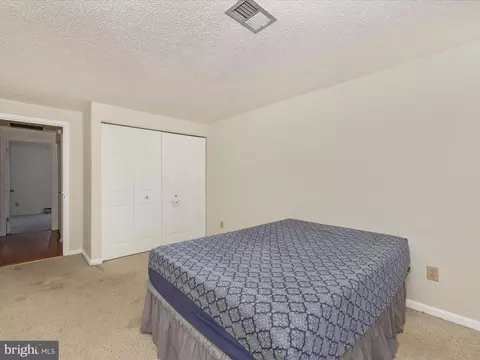 Bedroom - 812 Chadwick Cir, Frederick, MD 21701 photo 6 of 9