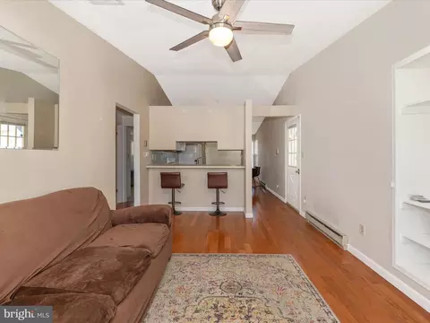 Living - 812 Chadwick Cir, Frederick, MD 21701 photo 4 of 5