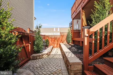Exterior - 2413 Rippling Brook Rd, Frederick, MD 21701 photo 14 of 18