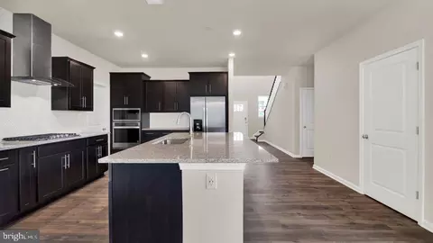 Kitchen - 494 Ensemble Way, Frederick, MD 21701 photo 3 of 6