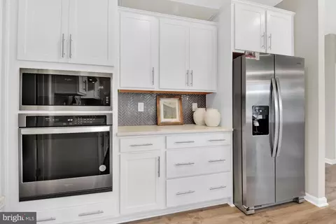 Kitchen - 498 Ensemble Way, Frederick, MD 21701 photo 3 of 4