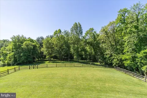 Exterior - 3362 Eclipse Dr, Jefferson, MD 21755 photo 11 of 17