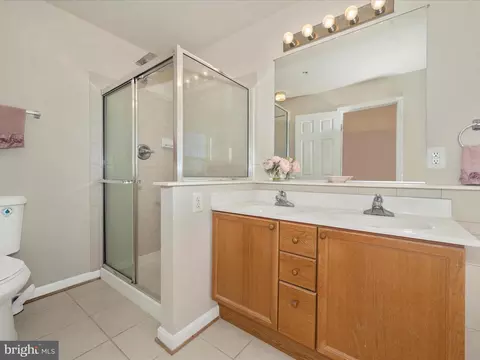 Bath - 2570 Emerson Dr, Frederick, MD 21702 photo 2 of 6