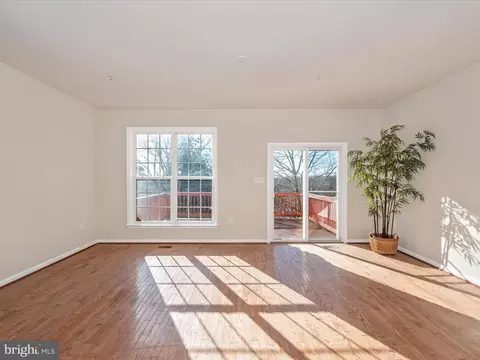 Living - 2570 Emerson Dr, Frederick, MD 21702 photo 4 of 7