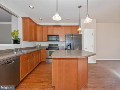 Kitchen - 2570 Emerson Dr, Frederick, MD 21702 photo 2 of 6