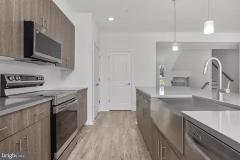 1614 Blacksmith Way UNIT B, Frederick, MD 21702 photo 6