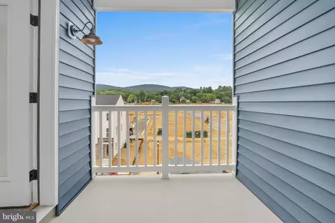 1614 Blacksmith Way UNIT B, Frederick, MD 21702 photo 15