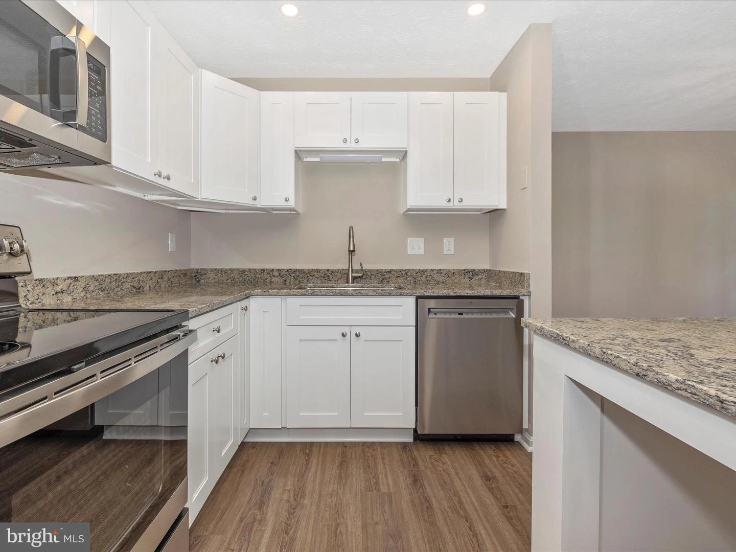 Kitchen - 2153 Wainwright Ct #1B, Frederick, MD 21702 photo 3 of 5