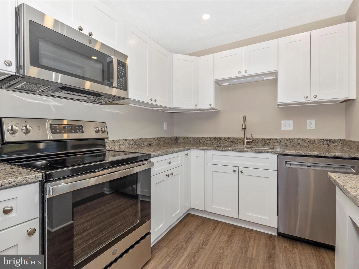 Kitchen - 2153 Wainwright Ct #1B, Frederick, MD 21702 photo 5 of 5