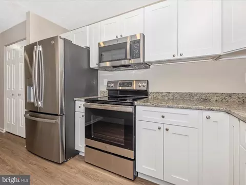 Kitchen - 2153 Wainwright Ct #1B, Frederick, MD 21702 photo 2 of 5