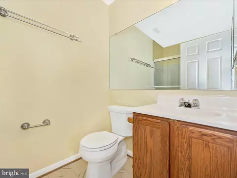Bath - 2129 Wainwright Ct #1C, Frederick, MD 21702 photo 1 of 4