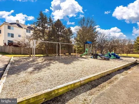 Exterior - 2129 Wainwright Ct #1C, Frederick, MD 21702 photo 13 of 15