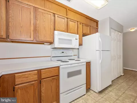 Kitchen - 2129 Wainwright Ct #1C, Frederick, MD 21702 photo 7 of 8
