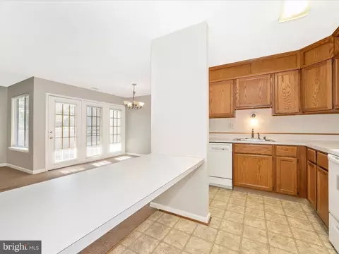 Kitchen - 2129 Wainwright Ct #1C, Frederick, MD 21702 photo 3 of 8