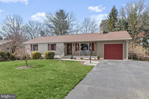 Exterior - 8214 Greenvale Dr, Frederick, MD 21702 photo 20 of 20