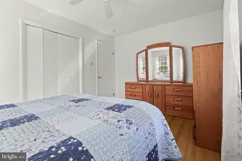 Bedroom - 8214 Greenvale Dr, Frederick, MD 21702 photo 5 of 6
