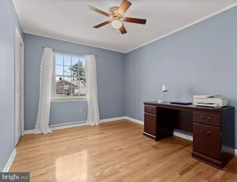 Bedroom - 8214 Greenvale Dr, Frederick, MD 21702 photo 6 of 6