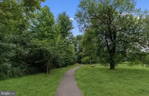 Exterior - 8214 Greenvale Dr, Frederick, MD 21702 photo 17 of 20