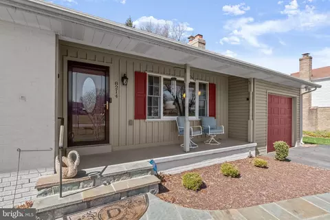 Exterior - 8214 Greenvale Dr, Frederick, MD 21702 photo 13 of 20