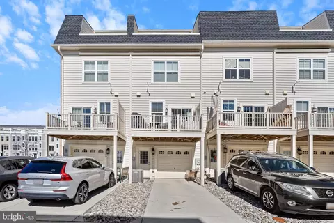 Exterior - 1002 Holden Rd, Frederick, MD 21701 photo 8 of 9