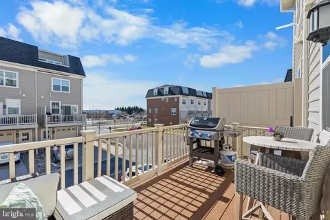Exterior - 1002 Holden Rd, Frederick, MD 21701 photo 3 of 9