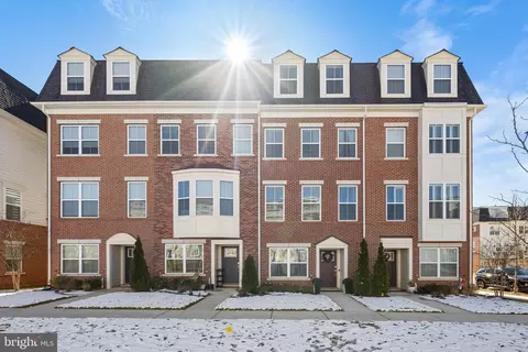 1002 Holden Rd, Frederick, MD 21701