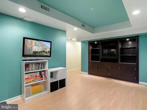 Living - 2225 Village Square Rd, Frederick, MD 21701 photo 4 of 4