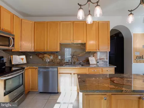 Kitchen - 2225 Village Square Rd, Frederick, MD 21701 photo 4 of 6