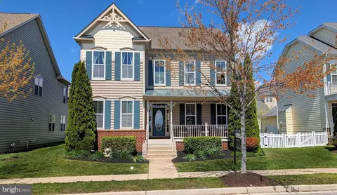 805 Crums Hollow Dr, Brunswick, MD 21716