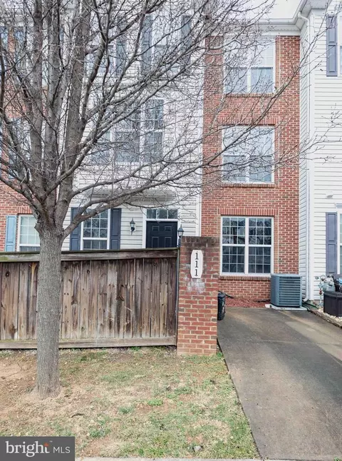 111 Featherstone, Frederick, MD 21702