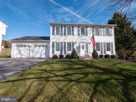 1105 Village Gate Ct, Mount Airy, MD 21771