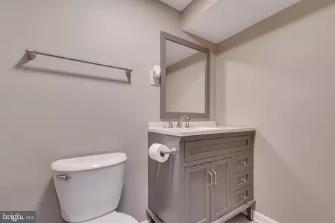 Bath - 141 Melrose Ct, Frederick, MD 21702 photo 4 of 8
