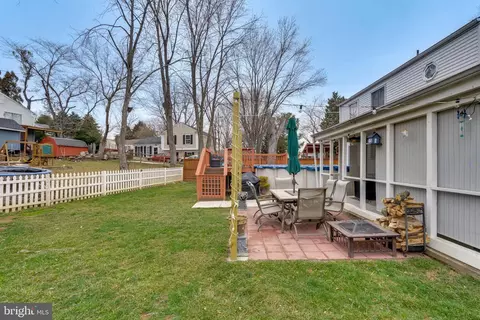 Exterior - 141 Melrose Ct, Frederick, MD 21702 photo 6 of 12